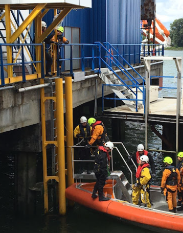 BOAT  TRANSFER -BOAT LANDING